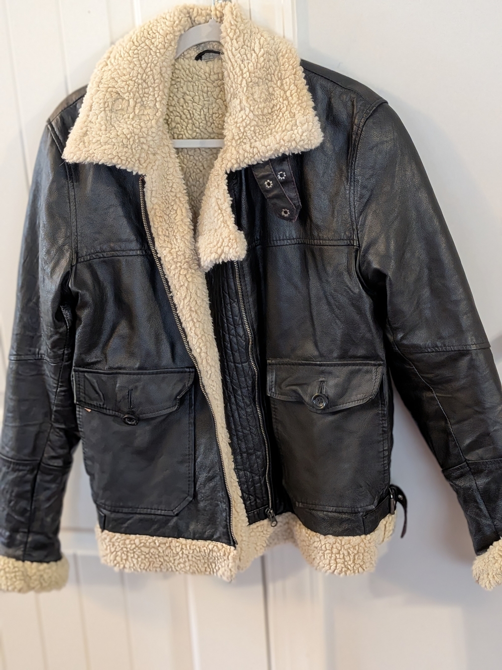 Men's Black Leather Sherpa Lined Aviator Bomber Jacket Tagged Large